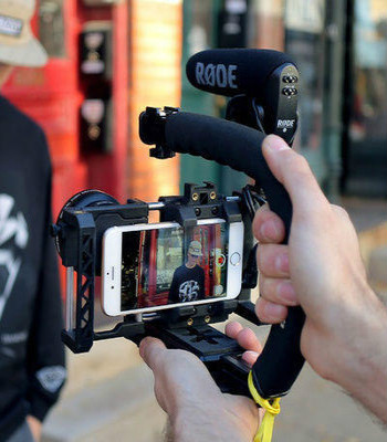 短视频拍摄5大景别及11种运镜手法,新手必备拍摄干货。插图2 短视频拍摄5大景别及11种运镜手法,新手必备拍摄干货。插图2